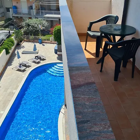 Alexander 3* Giardini-Naxos