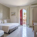 Alexander 3*