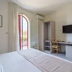 Alexander 3*
