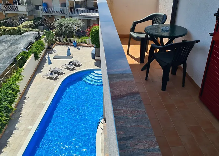 Alexander 3* Giardini-Naxos